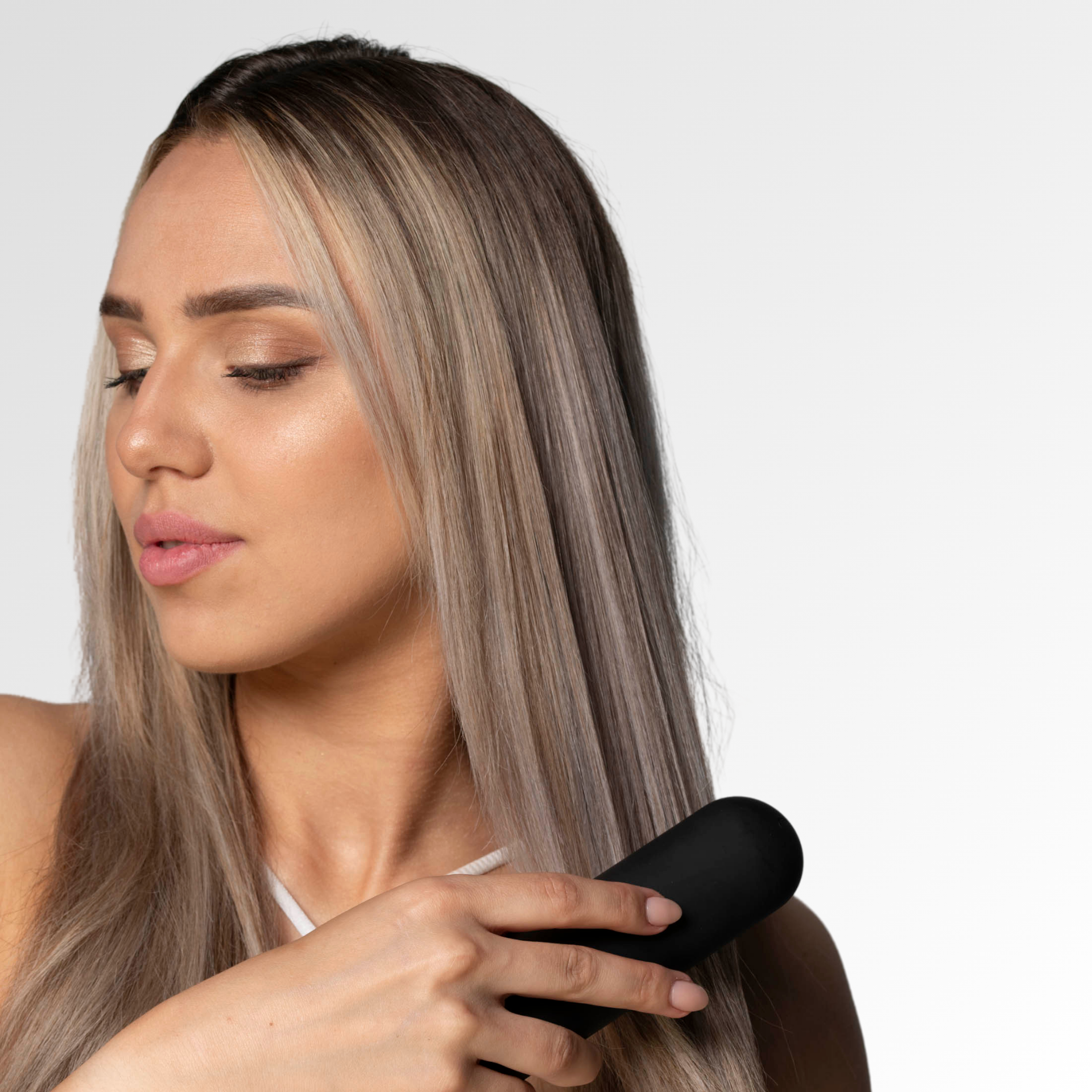 Whipl™ ¡Vamos! - cepillo alisador portátil